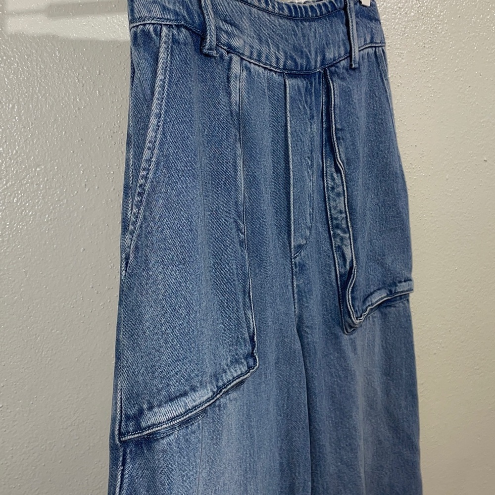 High-Rise Wide Leg Denim Pants in Blue - Picture 4 of 12
